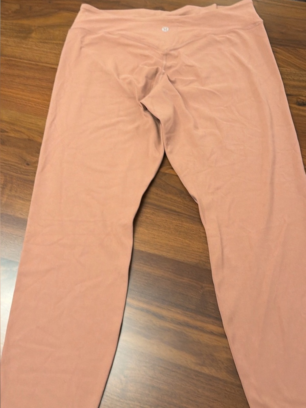 Lululemon Align with twist waist 25”